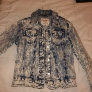 Acid wash jean jacket